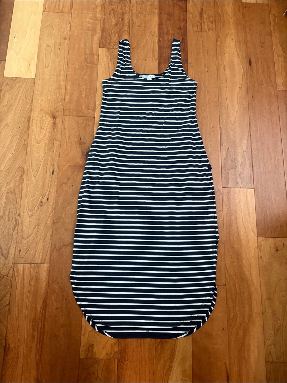 Kit and Ace Soho Scoop Dress w/pockets